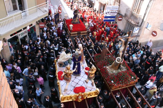 Encuentro con la Hermandad de Jesús en el Calvario. Viernes Santo medio día 2014 - 64