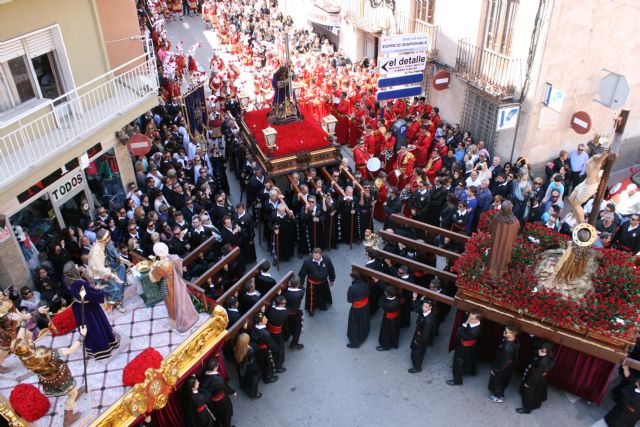 Encuentro con la Hermandad de Jesús en el Calvario. Viernes Santo medio día 2014 - 68