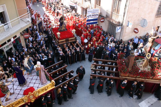 Encuentro con la Hermandad de Jesús en el Calvario. Viernes Santo medio día 2014 - 69