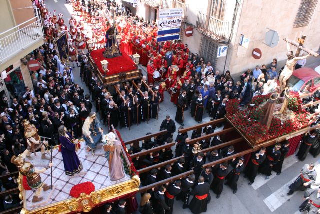 Encuentro con la Hermandad de Jesús en el Calvario. Viernes Santo medio día 2014 - 72