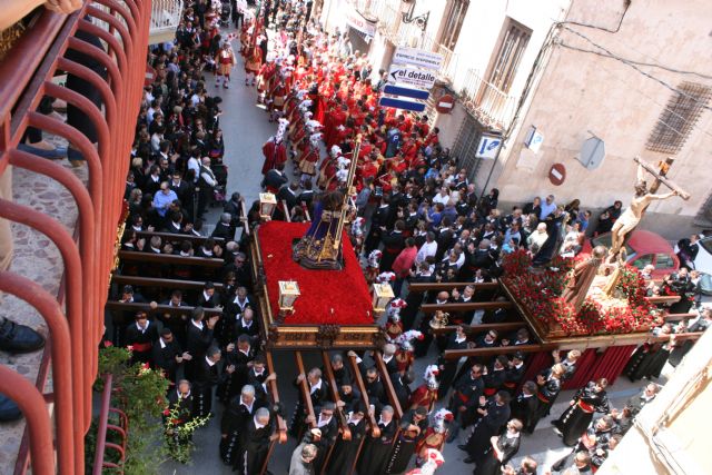 Encuentro con la Hermandad de Jesús en el Calvario. Viernes Santo medio día 2014 - 88