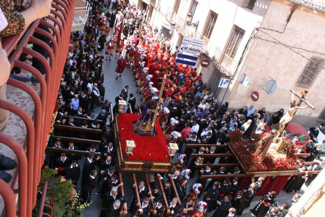 Encuentro con la Hermandad de Jesús en el Calvario. Viernes Santo medio día 2014 - 89