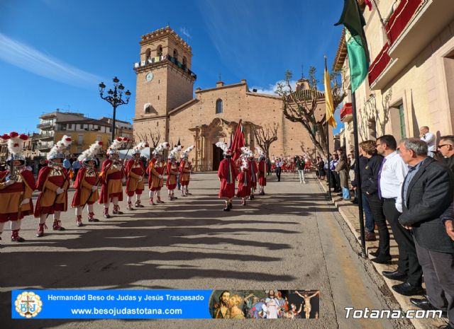 Recogida de la bandera - 150